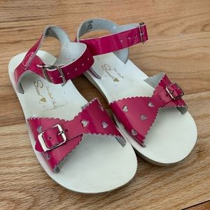 Salt Water Sun-San Sweetheart Sandals by Hoy Fuchsia size 12